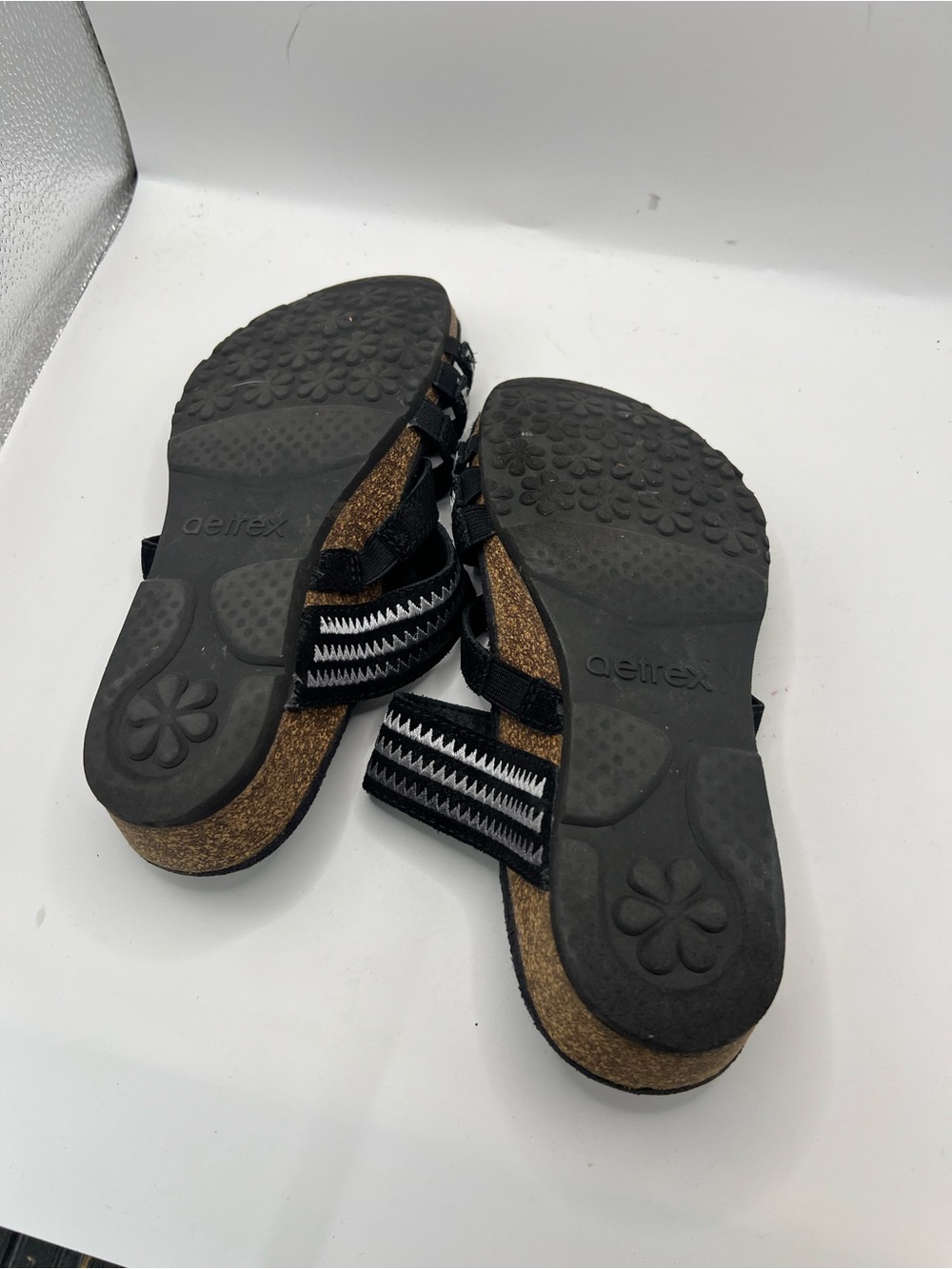 Aetrex Black Slip-On Sandals with White Zigzag Trim - Picture 7 of 10
